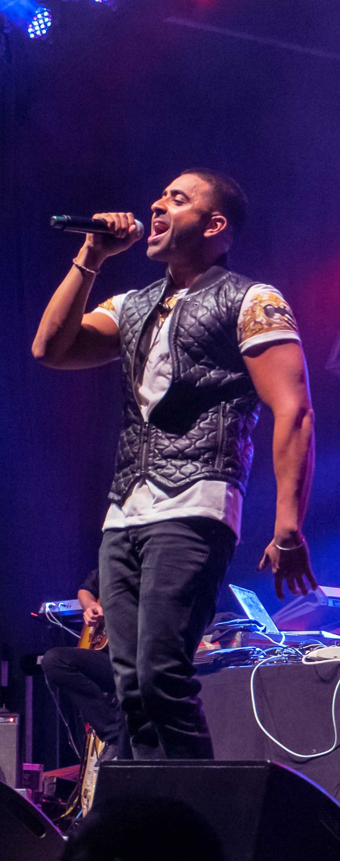 Jay Sean Performs during Owl Prowl in October. Photo by Mohammed F. Emran | Web Editor 