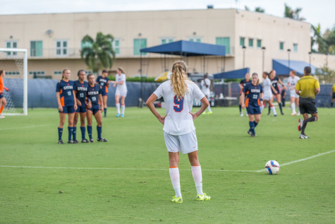 FAU senior forward Claire Emslie (9) waits for the whistle to take her free kick from outside the box during the Owls game vesus UTSA. She scored the lone goal of the weekend on Friday versus UTEP. Brandon Harrington|Photo Editor