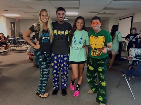 Best Buddies got together for a movie night and pajama party. Image courtesy of Best Buddies CollegiateLink page