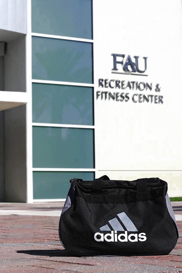 In addition to the new gym hours, the Recreation and Fitness Center now enforces a no-gym-bag policy inside workout areas. Kaylyn Koutz and Kaylalea Mendez | Contributing Photographers