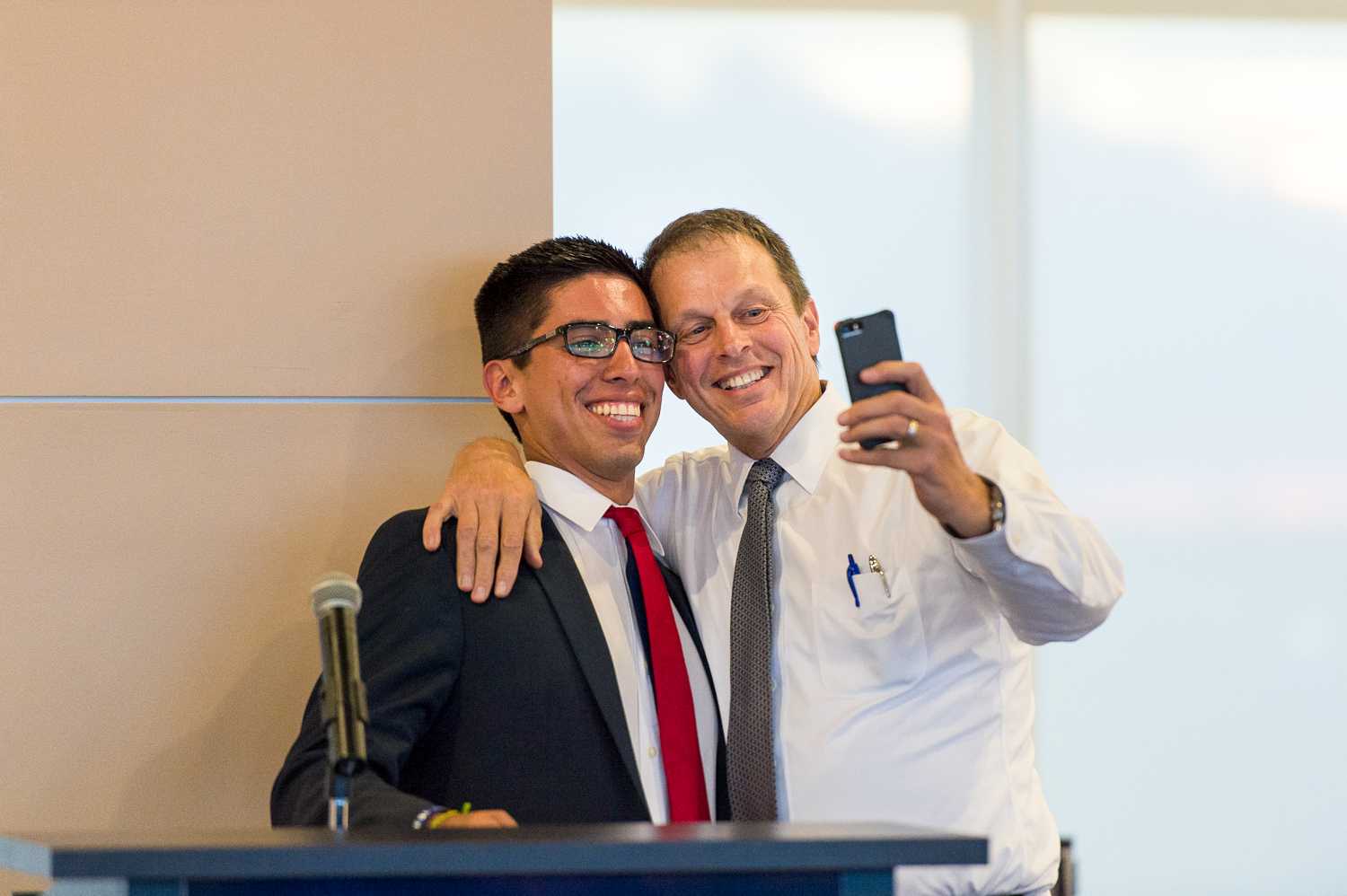 President Kelly takes a moment, and a selfie, with Cepeda. Max Jackson | Photo Editor