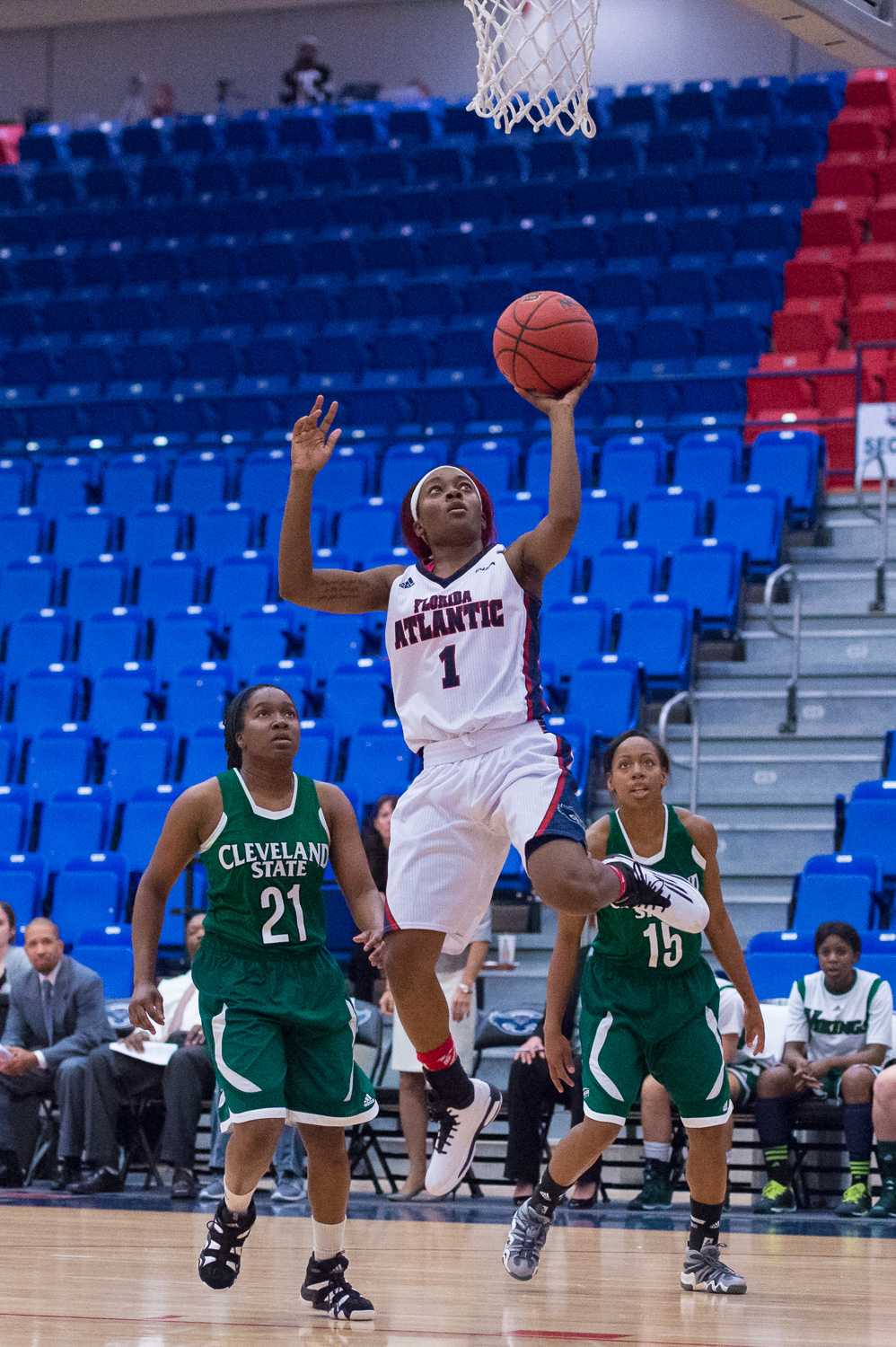 Owls guard Aaliyah Dotson goes for a successful layup to make the score 4-0 in the first minute of play against Cleveland State on Friday Nov. 21. 