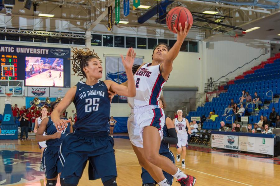 Shaneese Bailey attempts a layup in the second half of FAUs  72-44 loss to Old Dominion on Jan. 30. Photo by Max Jackson