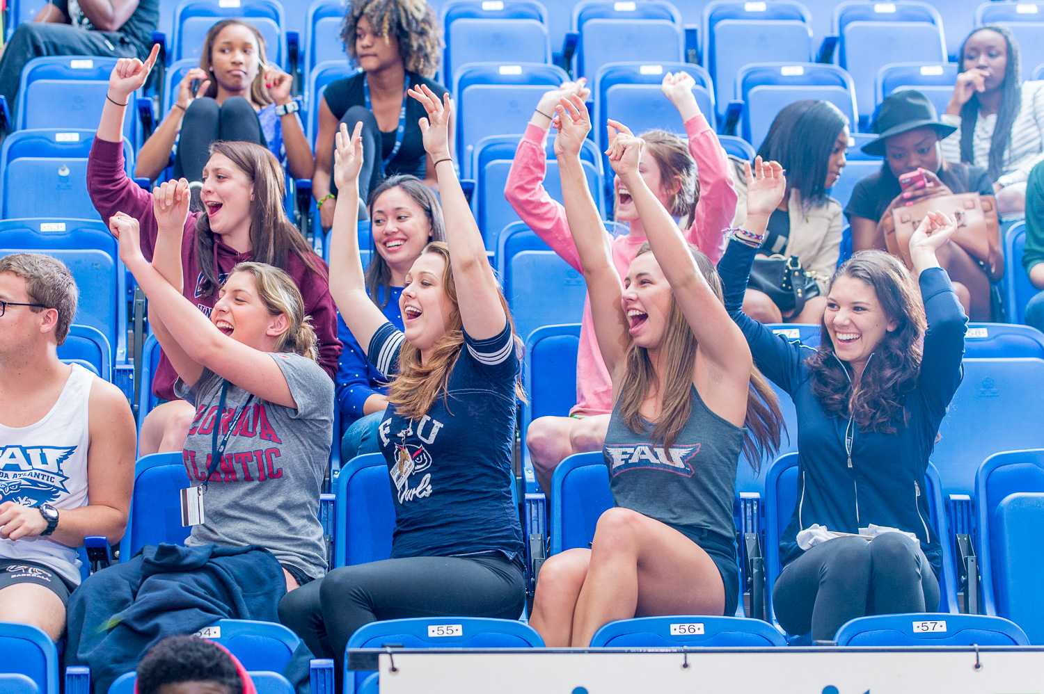 FAU students cheer during the loudest fan contest on Saturday night. 