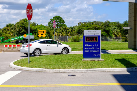 Garage 3, located next to the FAU Stadium, holds more than a thousand cars. Photo by Mohammed F. Emran