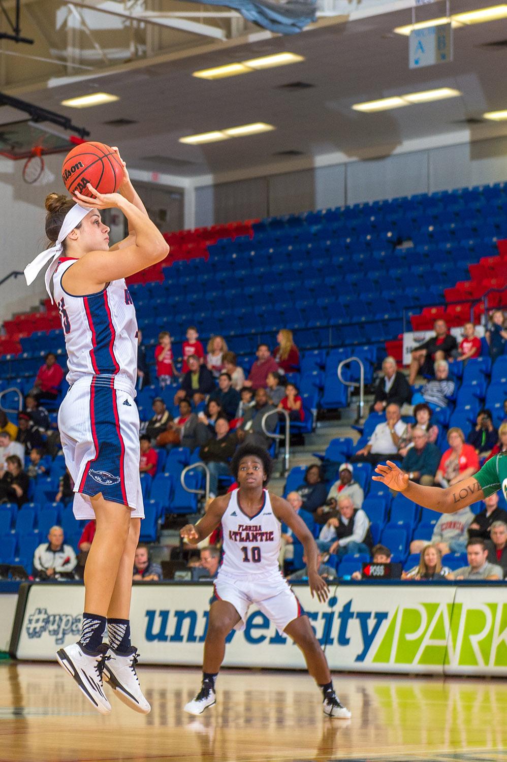 Sophomore forward Sasha Cedeno averaged 2.4 rebounds per game last season. Max Jackson | Staff Photographer