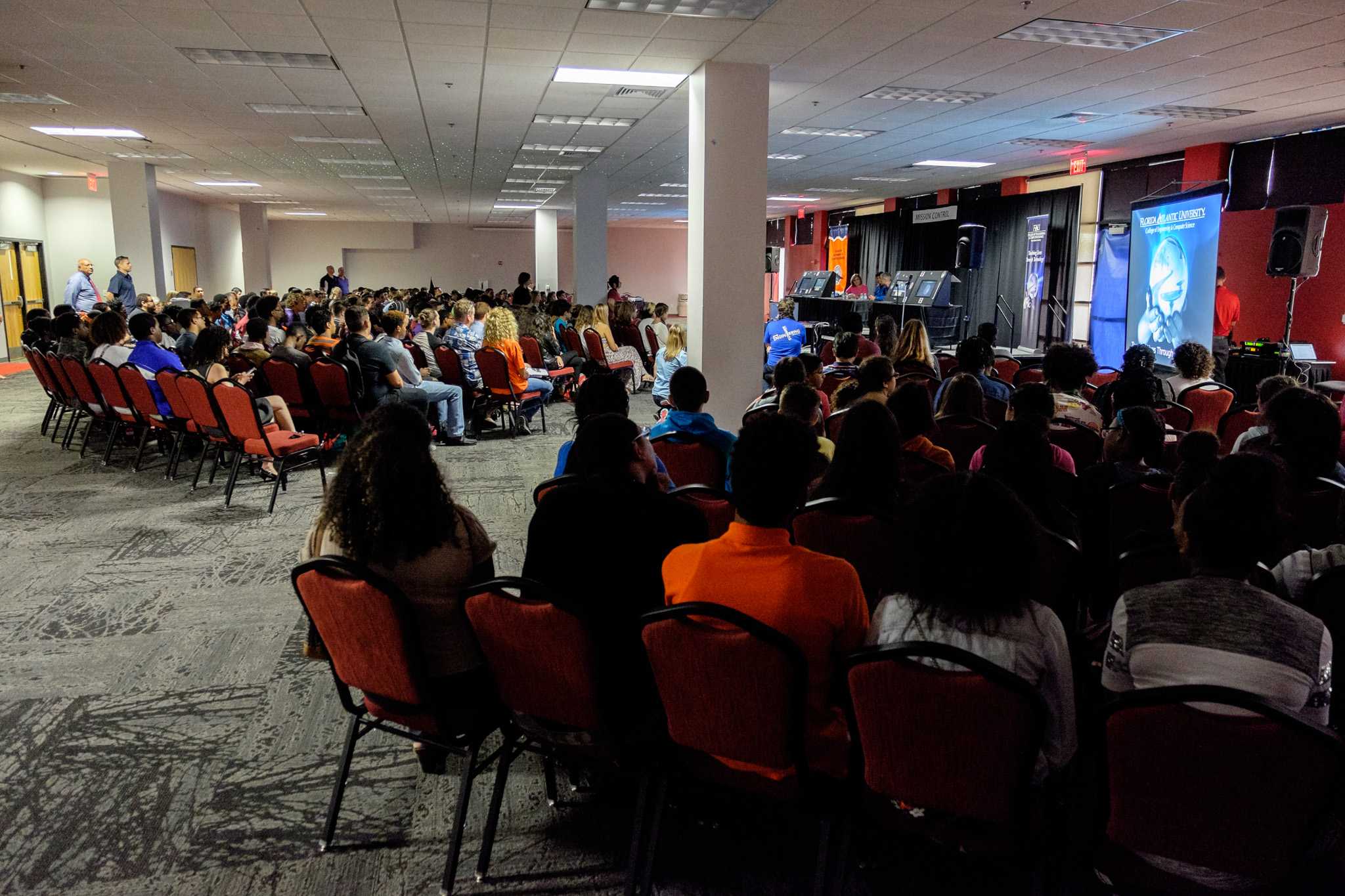 About 250 people attend American Astronaut Steven R. Swanson’s presentation on his journey to and from the International Space Station on Oct. 30. Mohammed F Emran | Asst. Creative Director