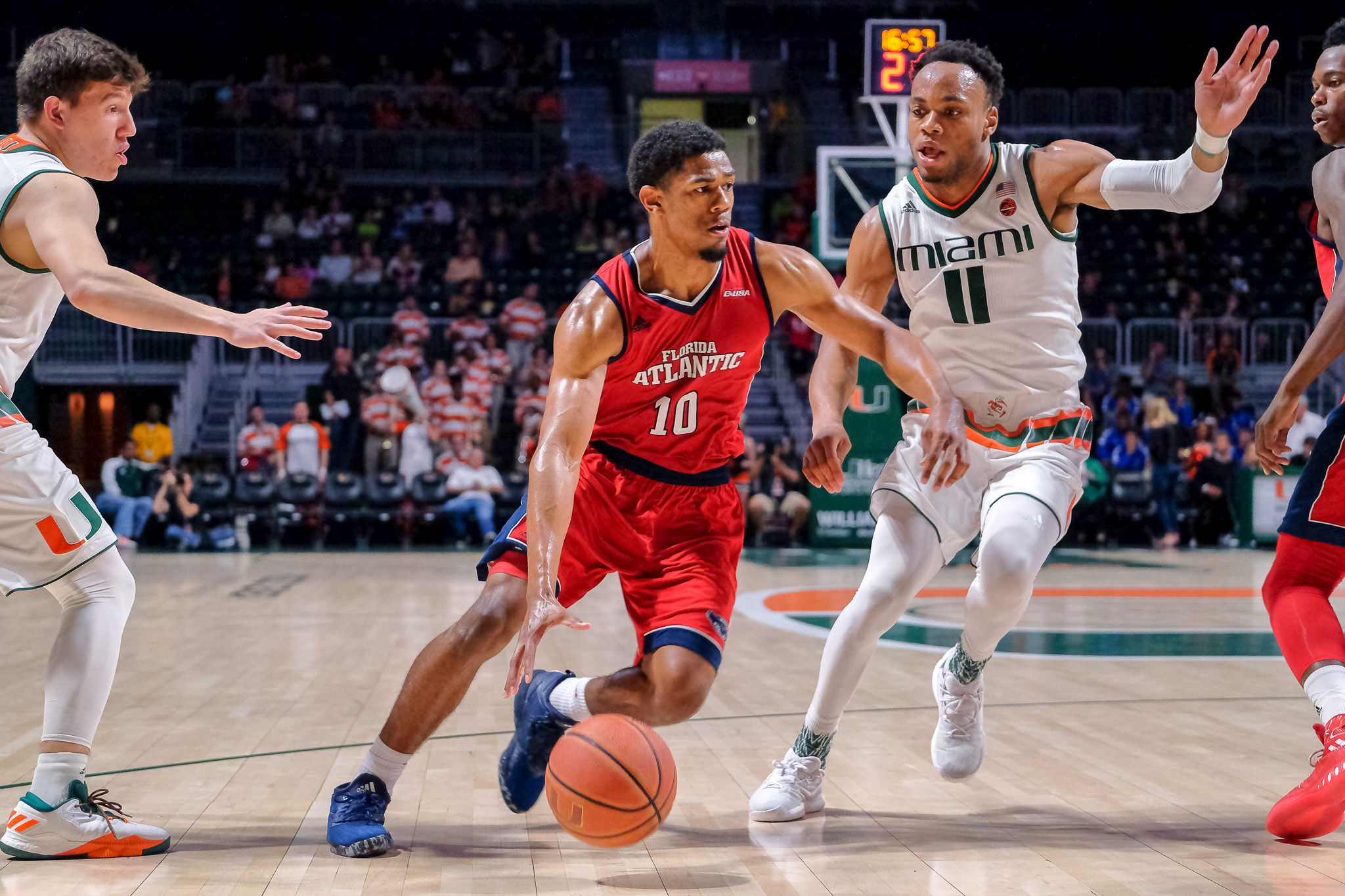 Men’s basketball FAU struggles on the road, suffers 20point blowout