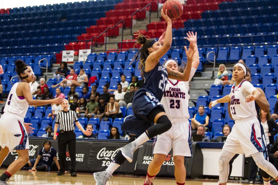 Senior Jennie Simms scored 41 points for Old Dominion in its victory at FAU on Saturday. Alexander Rodriguez | Contributing Photographer