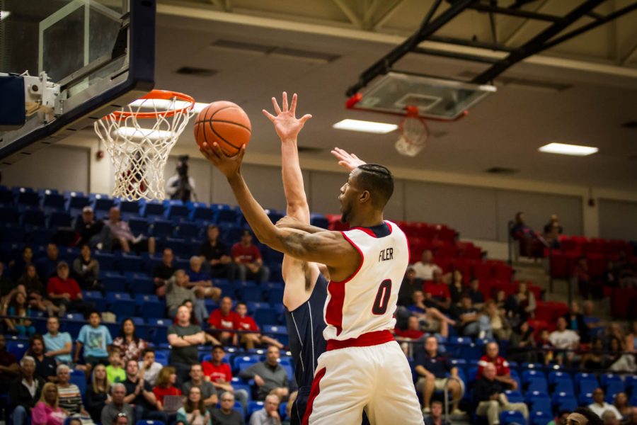 Senior Adonis Filer leads the Owls with 10.6 points per game. Alexander Rodriguez | Contributing Photographer
