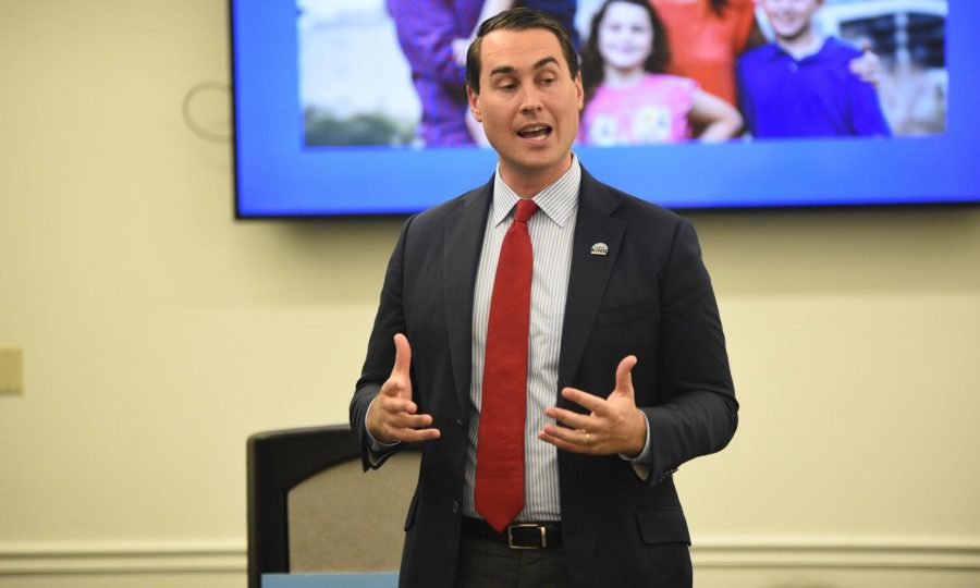 Florida governor candidate Chris King spoke to students at the Boca campus Friday.  Pierce Herrmann | Contributing Writer 