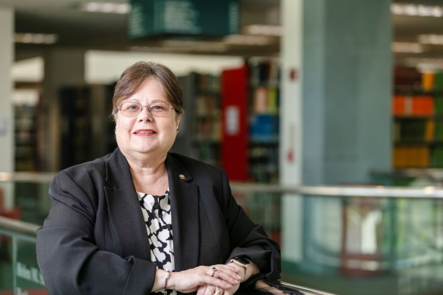 FAU names Linda Marie Golian-Lui as new library dean