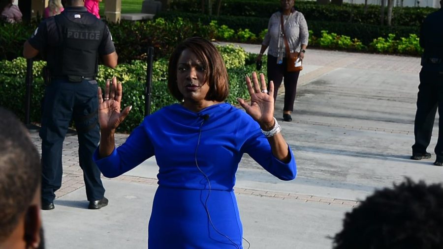 Val+Demings+talks+to+FAU+students+about+her+background+and+U.S+Senate+campaign+outside+the+Live+Oak+Pavilion+on+Sept.+1%2C+2022.