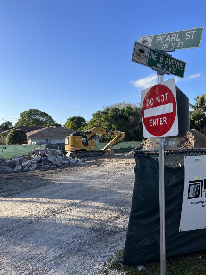 Lot in Pearl City that has already began demolition and reconstruction.