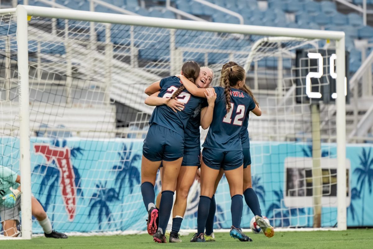 Erin Simonardottir (center) celebrating with her teammates after scoring one of her two goals in the Owls draw in the first athletic game in the American Athletic Conference. August 17, 2023.