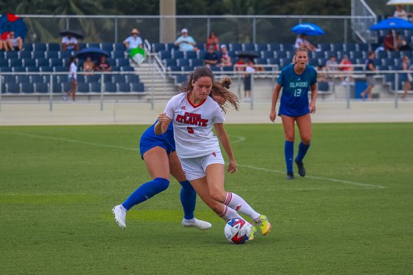 FAU junior forward Sloane Young (#5) during the Owls victory over the Texas A&M-Corpus Christi Islanders. August 27, 2023.