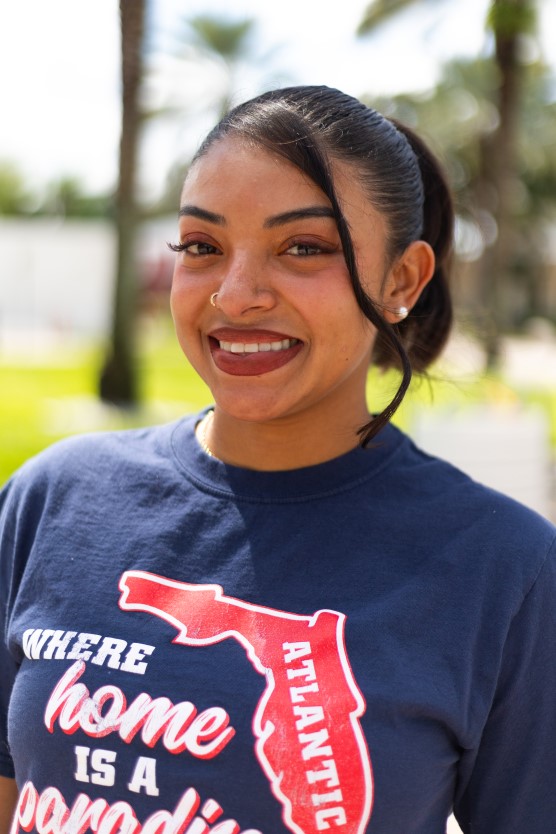 Royalty Contestant #9 Millie Rivera,


Millie is majoring in Urban and Regional planning. She currently serves in the Florida Army National Guard as a Heavy Vehicle Operator and is also the current President of Veteran Owls and the Gamma Iota Chapter of Lambda Theta Alpha Latin Sorority, Inc. 