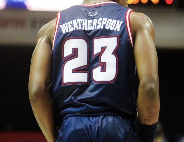 From JUCO to East Regional Champion: Brandon Weatherspoon’s basketball journey