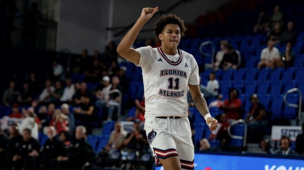 Freshman guard Josiah Parker on court during Florida Atlantic’s 82-59 win against Pacific Tigers on Nov. 20, 2025, at the Eleanor R. Baldwin Arena.