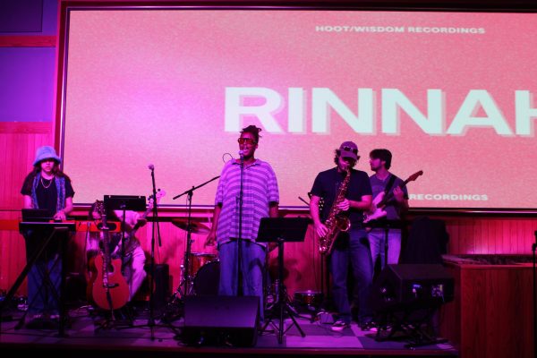 Photo of one of the bands performing at Bounce in Delray Beach. Natalia Elizer (Pianist), Alex Wolka (Guitarist), Rinnah Mesadieu (Singer), Kim Cardoso (Drummer), Juan Duran (Saxophonist), and Fillo (Bass Guitarist).